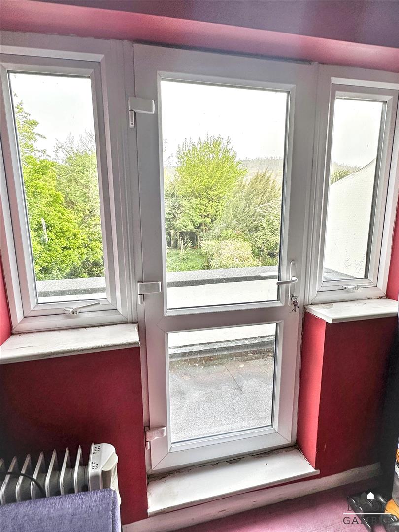 3 Bedroom House - Semi-Detached. Falmer Close in Eastbourne, East Sussex 11